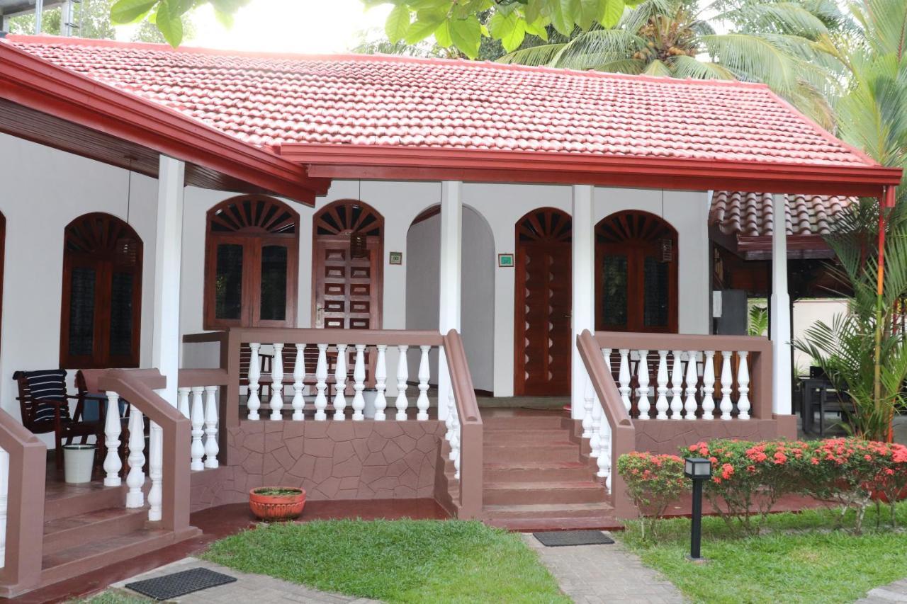 Goyambokka Guesthouse Tangalle Exterior foto